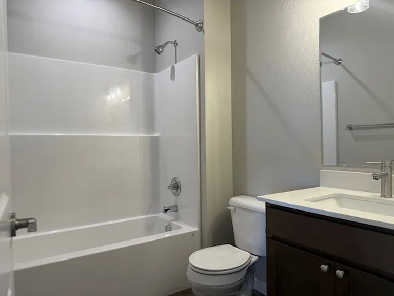1370 Howling Moon Way — Photo 8