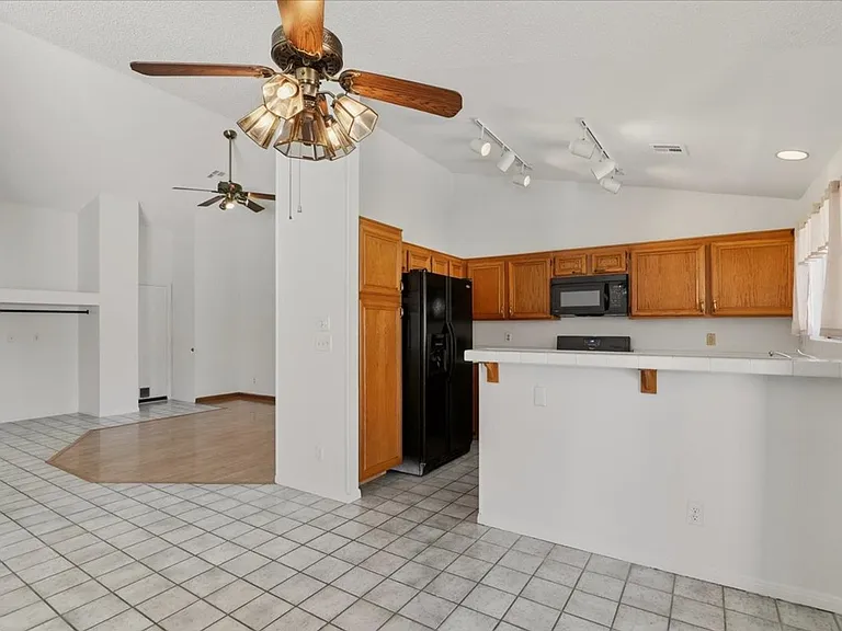 4328 Peaceful Path Ct — Photo 6