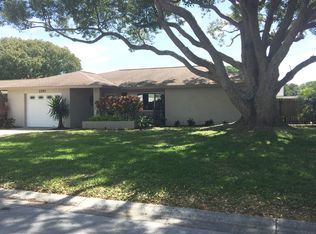2557 Redwood Cir, Clearwater, FL 33763