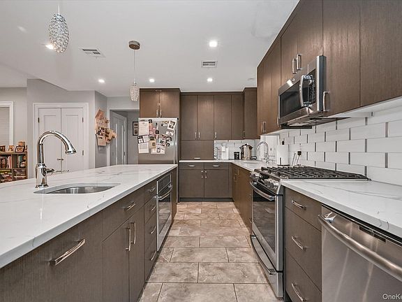 2nd image of 8405 112th Street