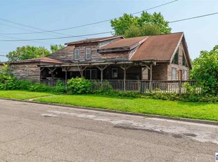 2200 Locust St, Terre Haute, IN 47807