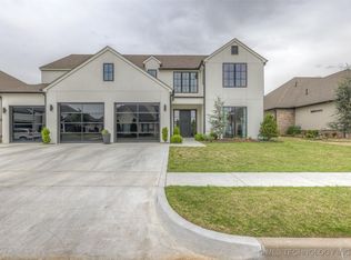 11917 S Urbana Ave, Tulsa, OK 74137