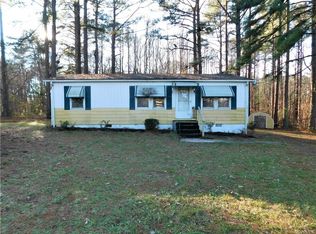 15618 Gatewood Rd, Dinwiddie, VA 23841