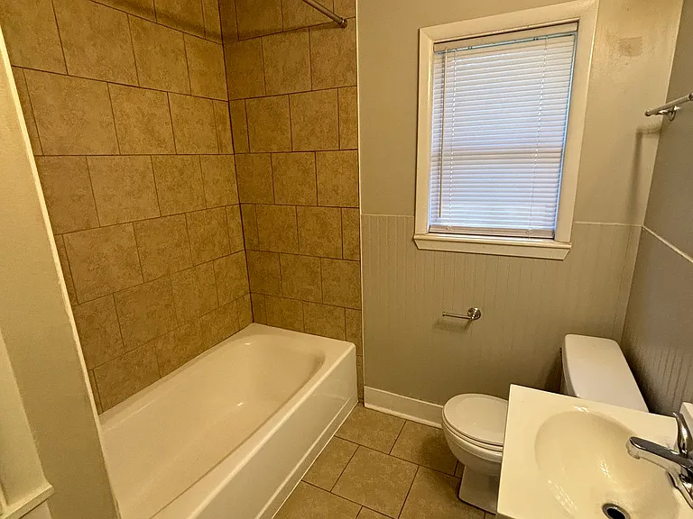 1405 Stone St — Photo 26