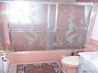 4th image of 104 Catherine Ave