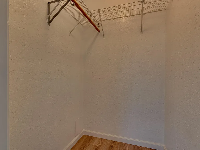 3640 Pioneer Trl #D — Photo 7