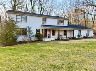 91 Carriage Hl, Signal Mountain, TN 37377