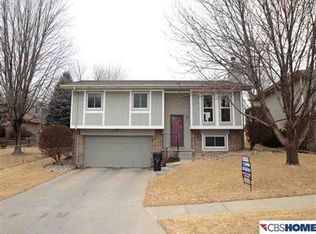 11040 Ellison Ave, Omaha, NE 68164