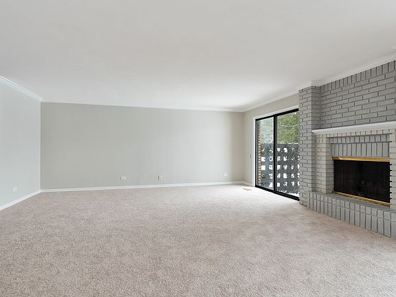 Family Room/ Living Room