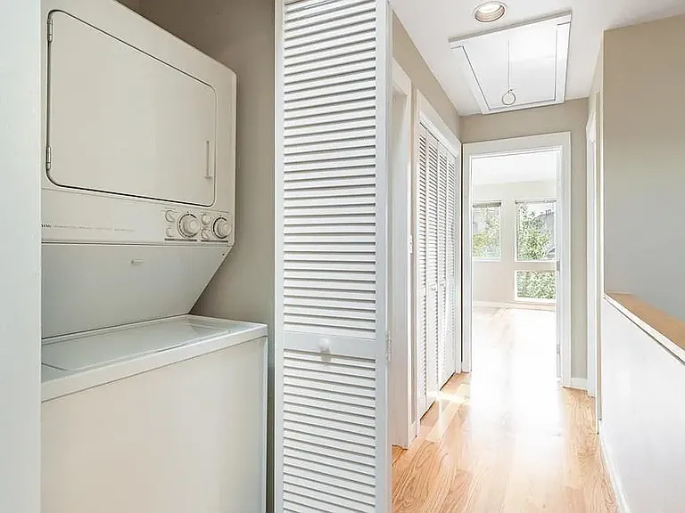 20 Ship Ave #6 — Photo 14