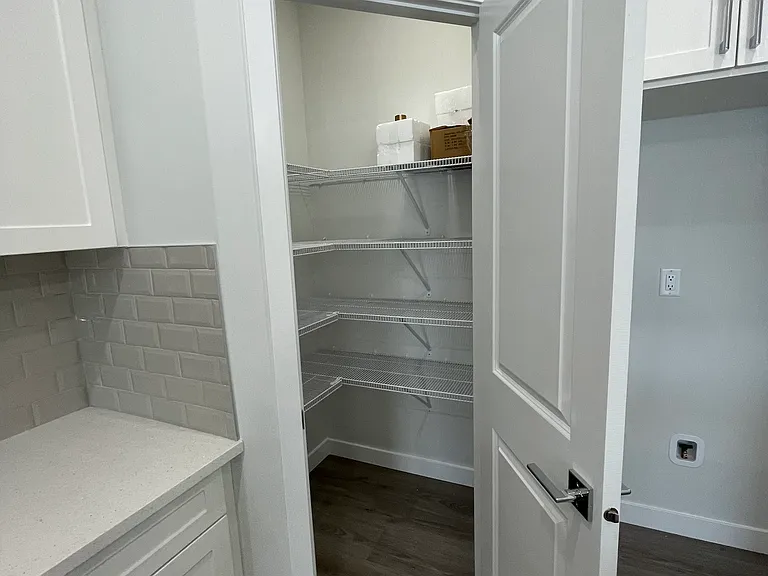 8819 Carson Way SW — Photo 8