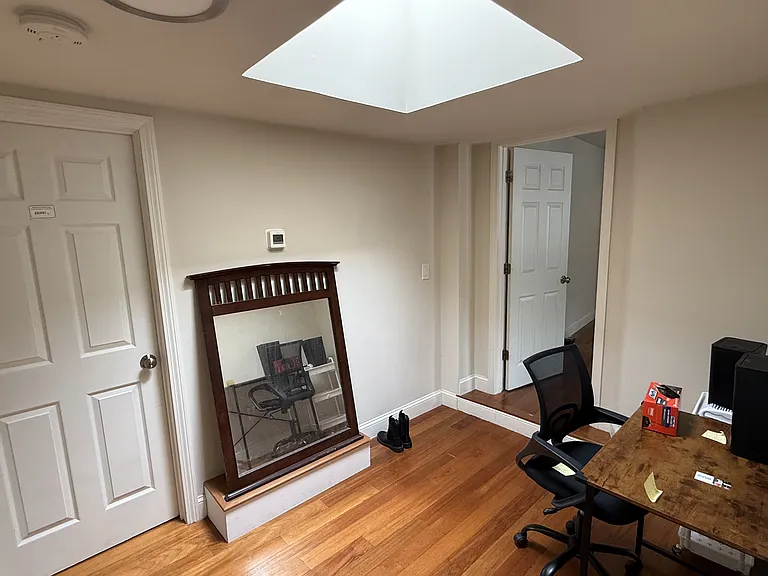 258 Salem St #2 — Photo 10