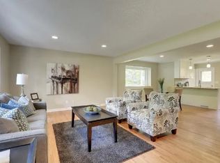 5069 Bartlett Blvd, Mound, MN 55364