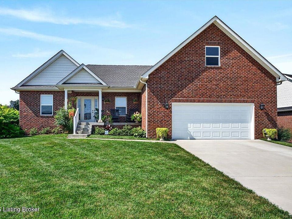 1st image of 100 Oak Leaf Ct