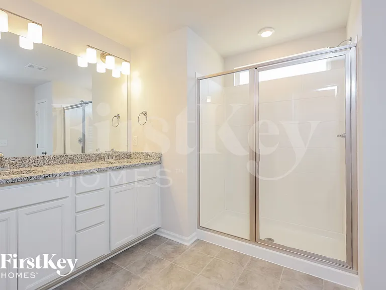 613 Goldburn Way — Photo 10
