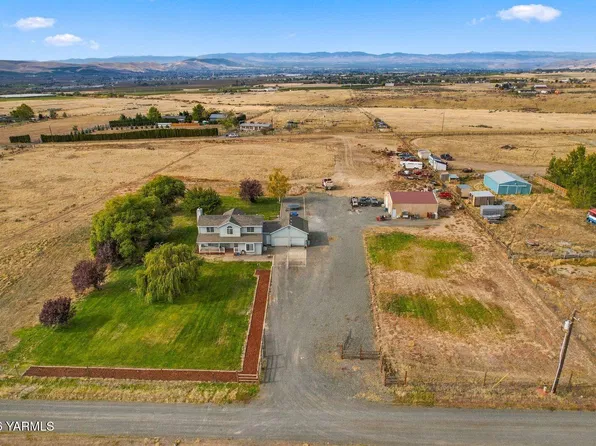 12080 Mieras Rd, Yakima, WA 98901