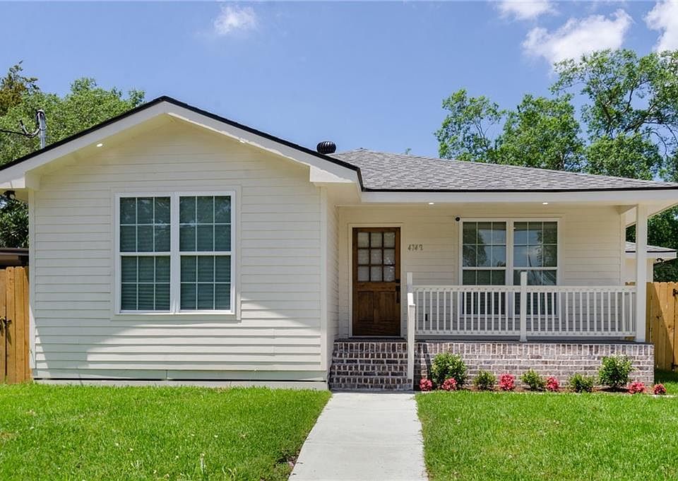 1st image of 4742 Louisa Dr