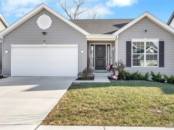 38 Brush Creek Dr, Pacific, MO 63069