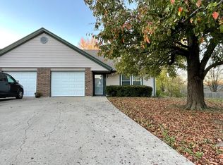 701 SW 36th Street Ter, Blue Springs, MO 64015