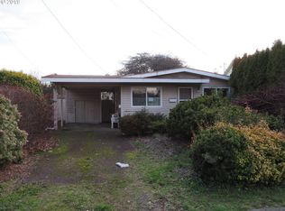 939 Commercial St, North Bend, OR 97459
