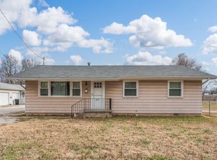 1542 E Blaine St, Springfield, MO 65803