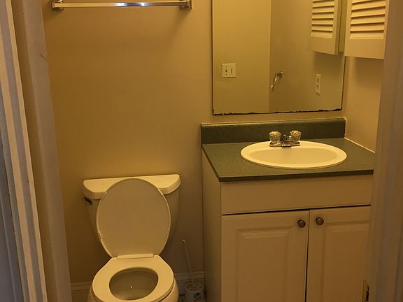 5th image of 1459 Sanibel Ln