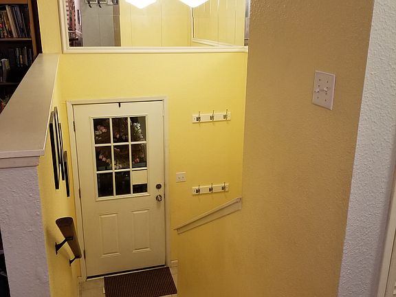 4th image of 513 Van Trump Ave NW