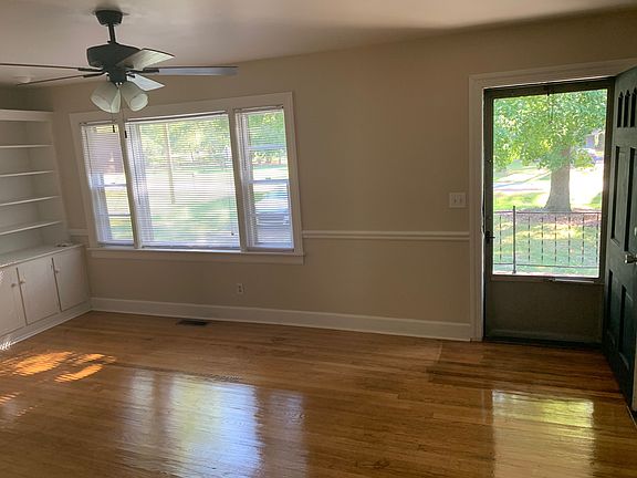 3rd image of 116 Sherwood Dr