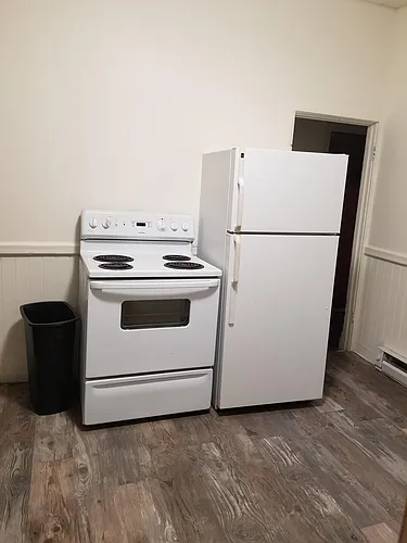 10 N Touchet St Photo 1