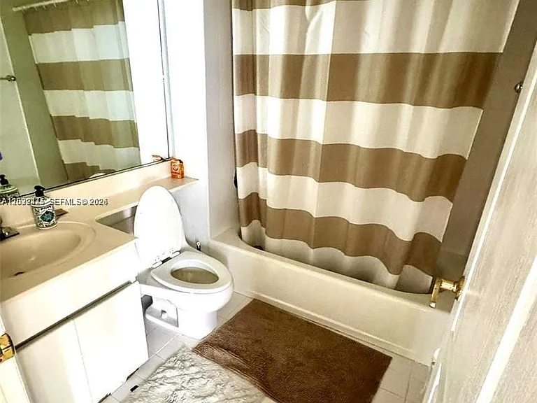 1900 Sunset Harbour Dr #815 — Photo 7