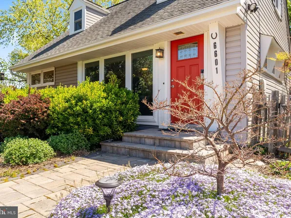 6601 Cavalier Dr, Alexandria, VA 22307