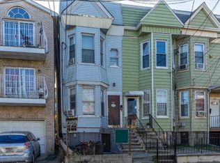 121 Kearney Ave, Jersey City, NJ 07305
