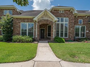 3329 Spring Landing Ln, Pearland, TX 77584