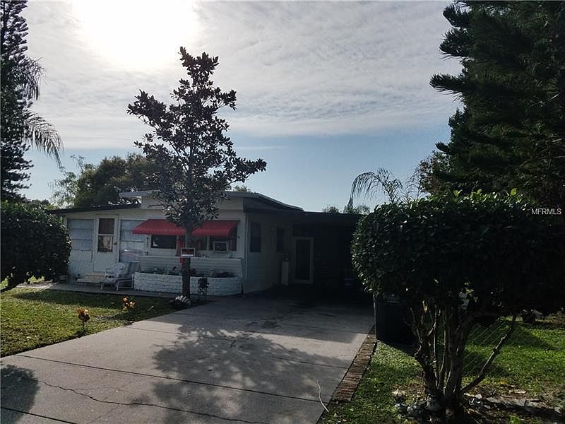 1st image of 417 N Domino Dr