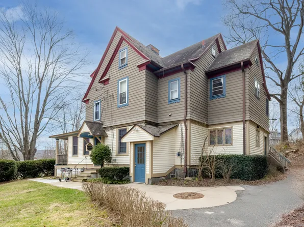 17 Salem Street, Naugatuck, CT 06770