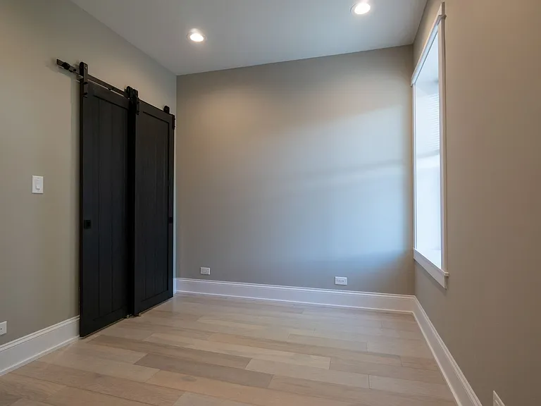 4747 N Beacon St #2N — Photo 21