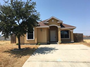 4318 Caroline St, Laredo, TX 78046
