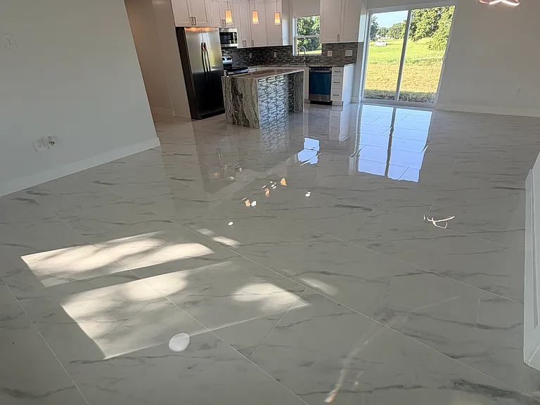 7016 Golf Club Dr — Photo 4