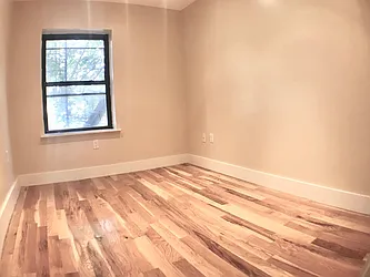 Rented by Lang Realty LLC