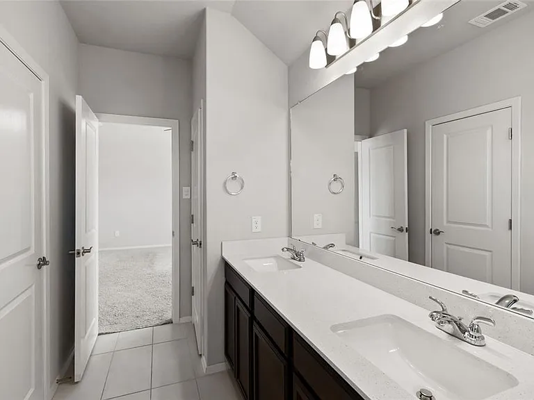 5613 Respinto Dr — Photo 12