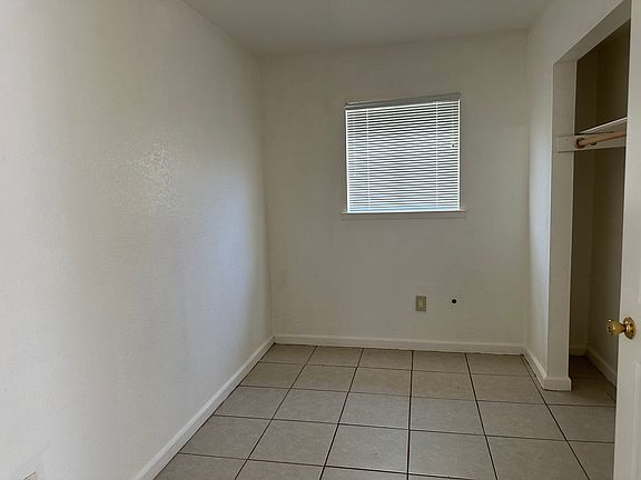 2nd image of 5801 Wallace Ave #3-5-6