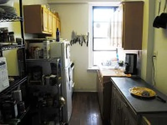 Rented by DSA Realty | media 35