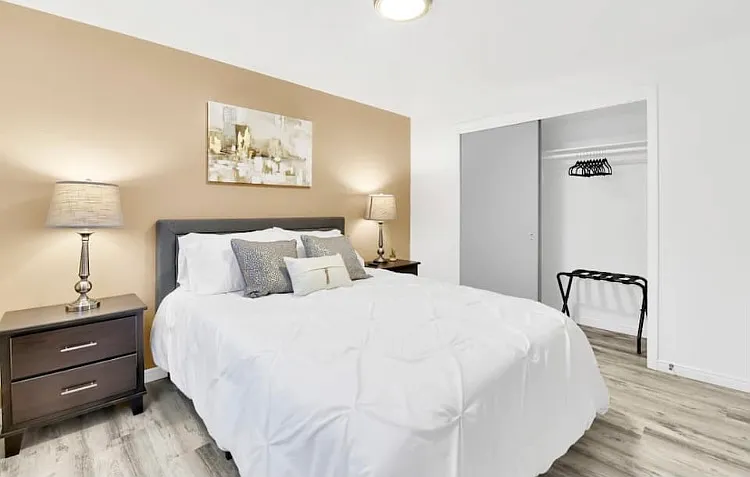 1932 S McClelland St #3 — Photo 8