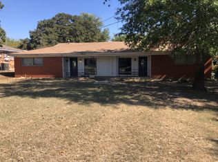 2614 Denison St, Denton, TX 76201