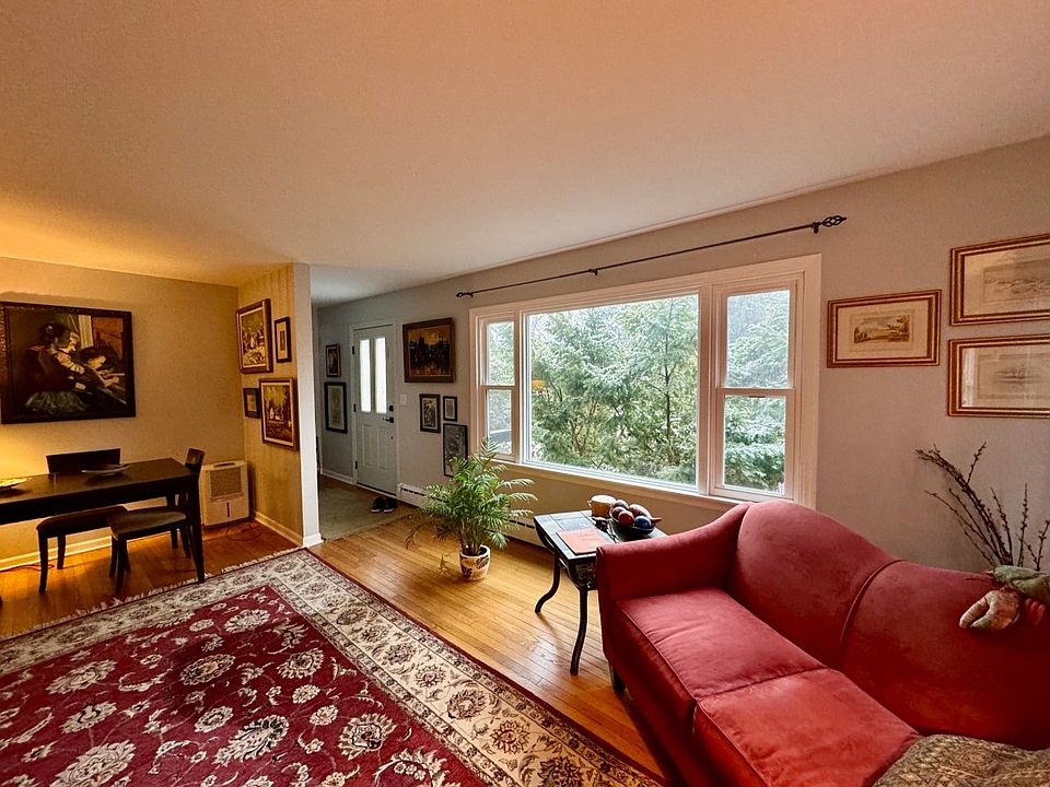 4012 N Park St, Westmont, IL 60559 Zillow