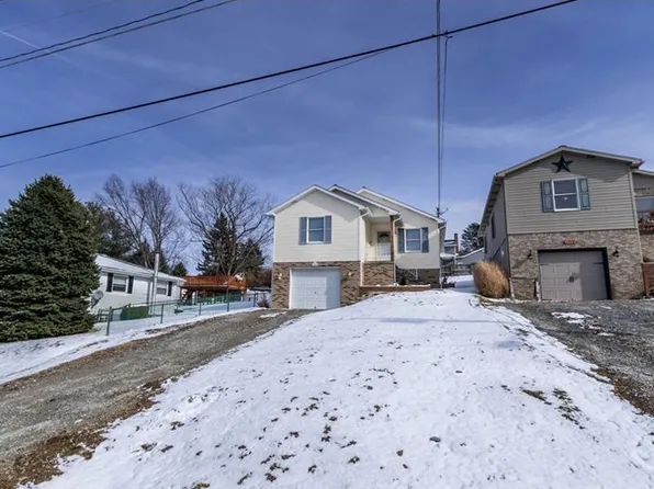 Second St, Connellsville, PA 15425