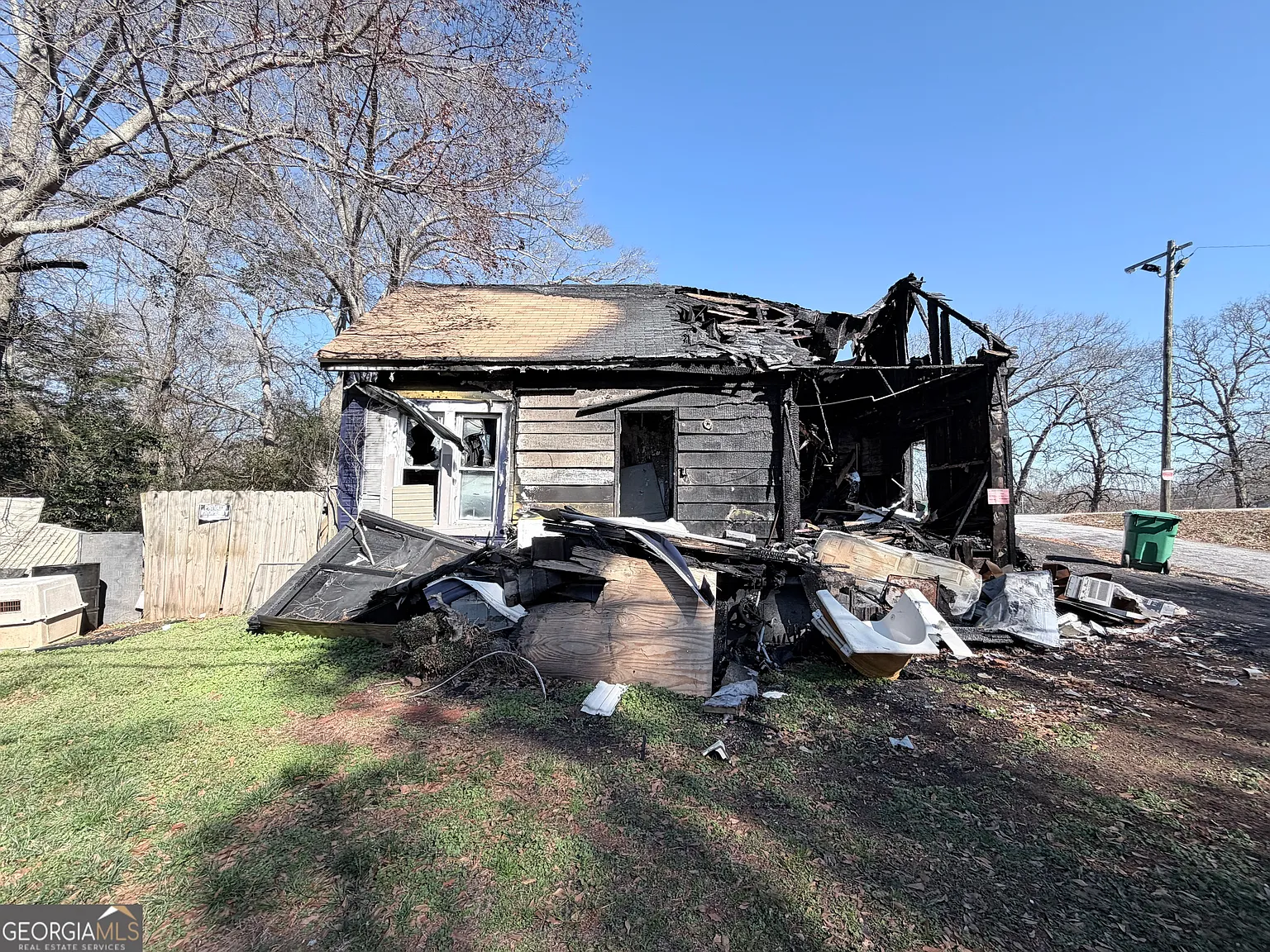 6780 Parkway Rd photo 1