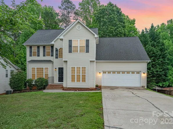 4338 Timberwood Dr, Gastonia, NC 28056