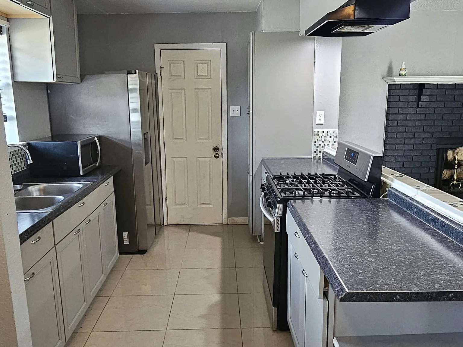 4112 Portland St — Photo 4