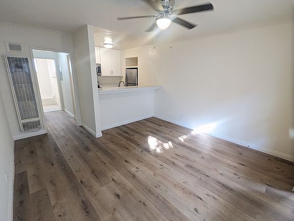 5th image of 1320 N Martel Ave APT 2